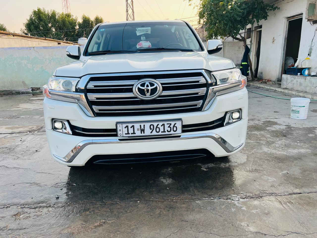 السلام عليكم لاندكروز بريم فول 2018 مكفوله كفاله عامه رقم بغداد دولي السعر 540 وبيها مجال للاستفسار ‭0771 196 9841‬
