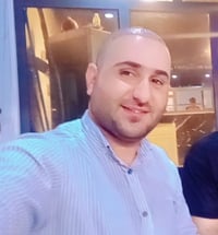 زراعة حجر الزفير • اقتطاف FUE • ضمان مدى الحياة