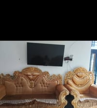 غراض للبيع تخم ملكي ٤٥٠ ووفن جديد مامستعمل ٨٠ وبي مجال بسيط كاونتر خشب...