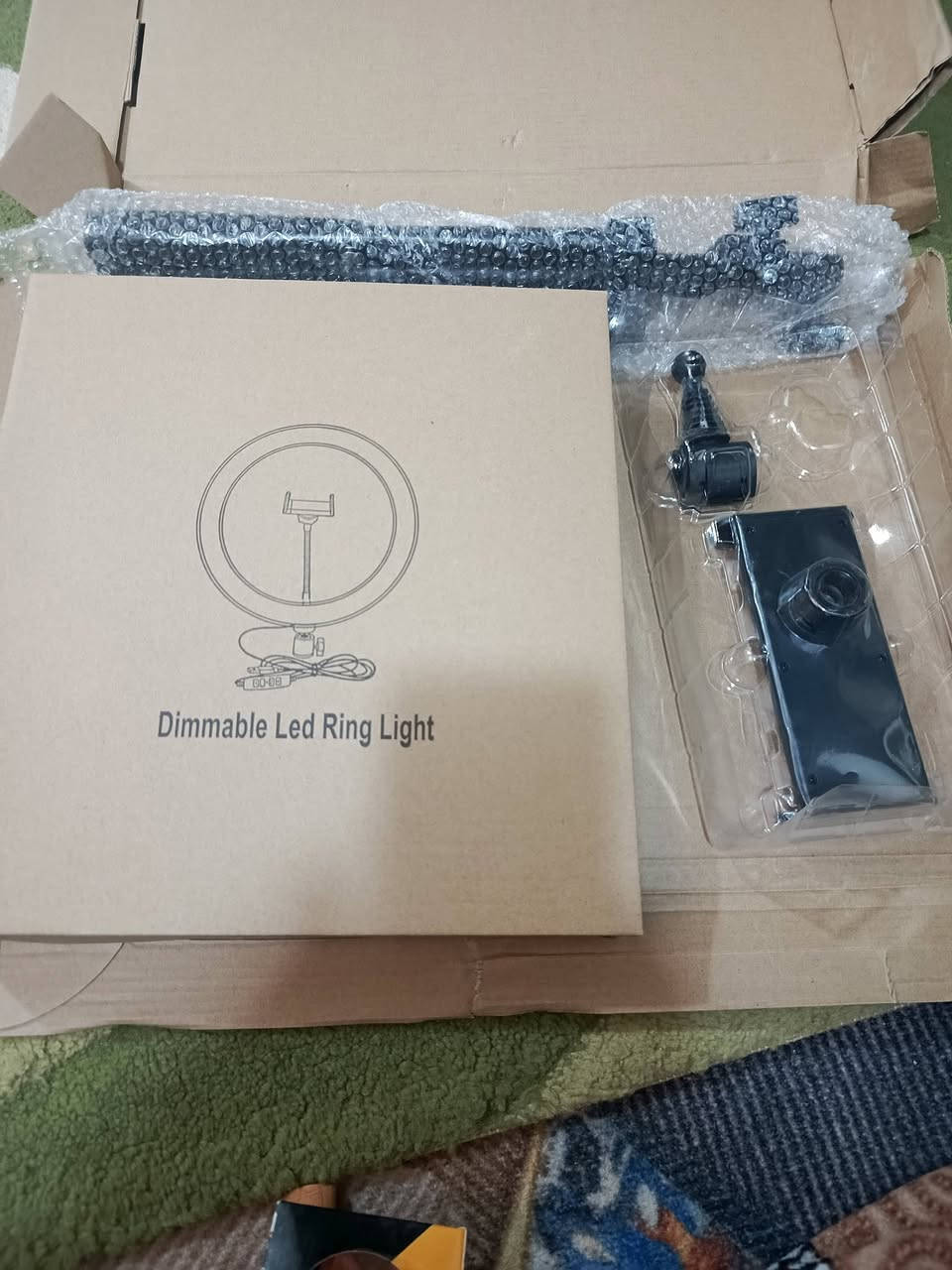 السلام عليكم كارتون الكتروني كلشي موجود بي نواعم وعدي كارتون مشكل حته ملابس للبيع ابسعر الجمله ابيج بلجمله الكيلو اني ابيعلك اقل هاذه يفيد اليشتخل على باب الله ***********
