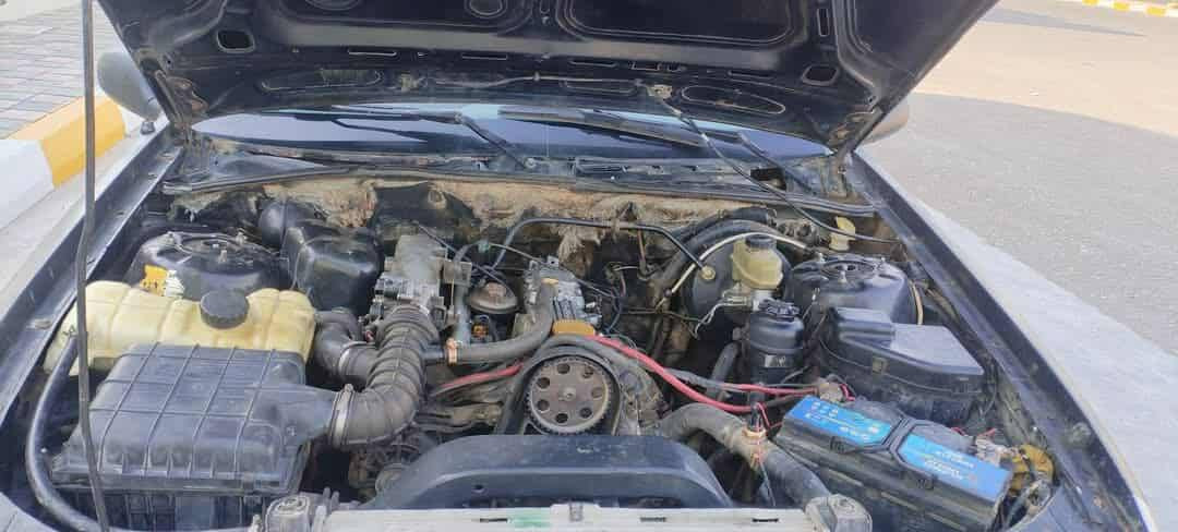 السلام عليكم 
للبيع 
برنس فراشه موديل1996
رقم ديالى مشروع وطني رقم دولي شرط التحويل سياره باسمي
كير اوتوماتيك
محرك مفتوح مو مسكر 2000 المرغوب صار من شديته
كير محرك خير من الله

للاستفسار ***********.  سعره 28وبيه مجال
