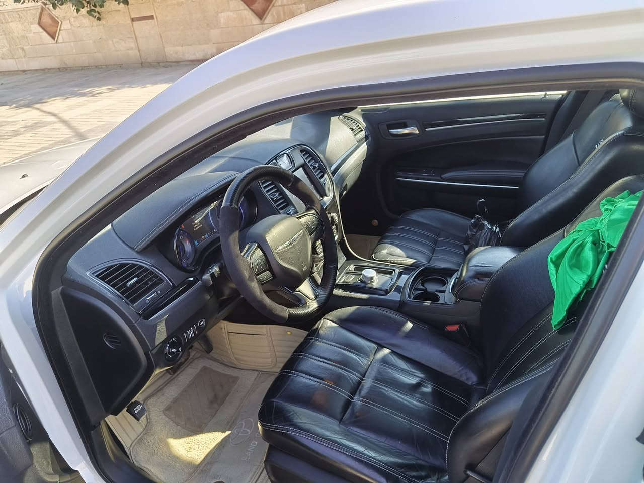 سلام عليكم اوباما موديل2018 S سياره كلين تايتل مكفوله كفاله عامه فقط طختين اصغار موضح بلسونار
شركة هارلم 
مواصفات شاشه كبيره
كاربلي +gps
كشنات كهرباء +تدفئه
حرفS بلادي ع الكشنات
سستم سماعات
دمام بصندوق
حساس امامي خلفي
رادار جانبي
نقطه عمياء+ترحيب
شفتات استيرن
فتحتين بل سقف بانوراما
بجم عريض
بعد مواصفات فول الفول جديده بمعنئ الكلمه 
السياره كلها ابلاد ع وضع شركة 
السياره رقم اربيل بيها وكالة بااسمي
السياره مكانه واسط
السعر 293وبيهه مجال بسيط  
رقم الهاتف ***********
