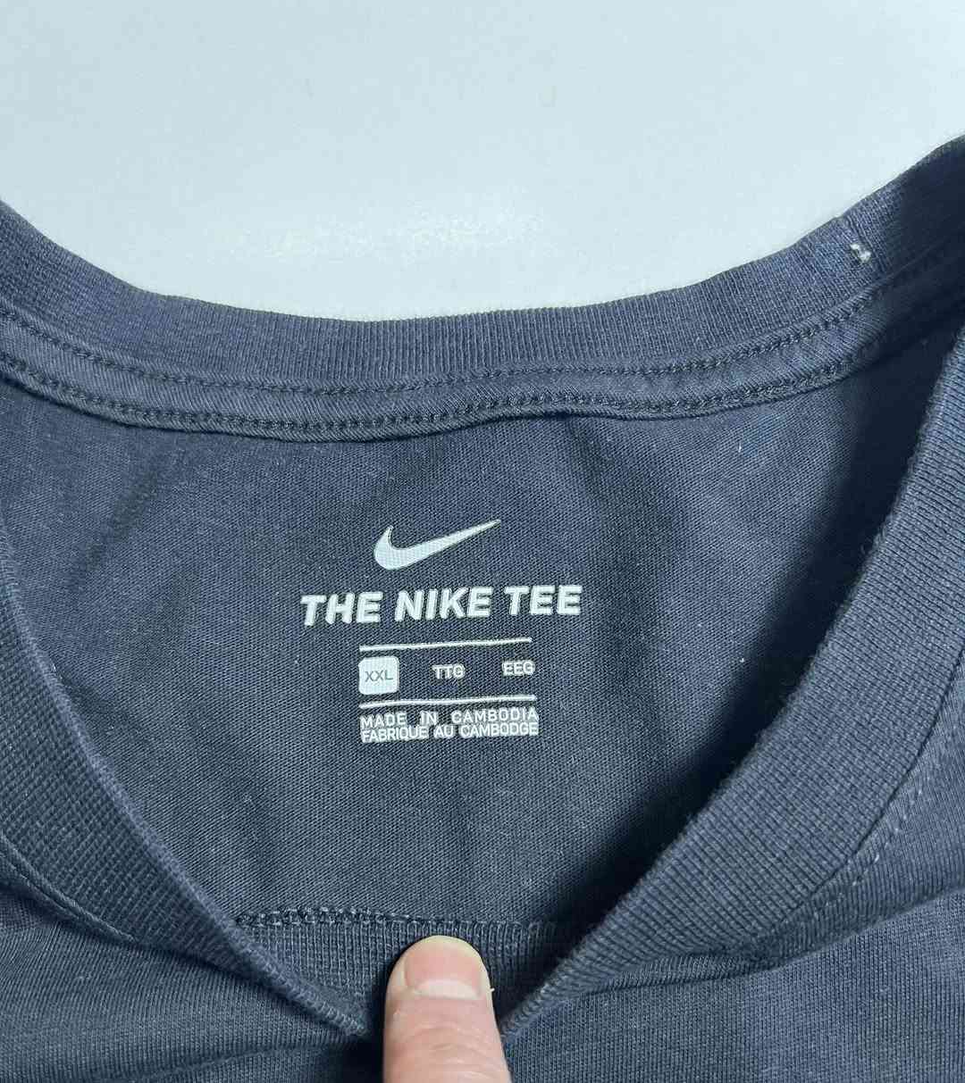 تيشرت قطن ماركة نايك 
نضافه 💯
قياس 2XL
حجز خاص
تابع كل ماهو جديد ومميز ونادر 
توصيل موجود 🚚


**إذا كنت صاحب هذا الإعلان وتريد حذفه لأي سبب، رجاءا أرسل رسالة إلى الدعم الفني**