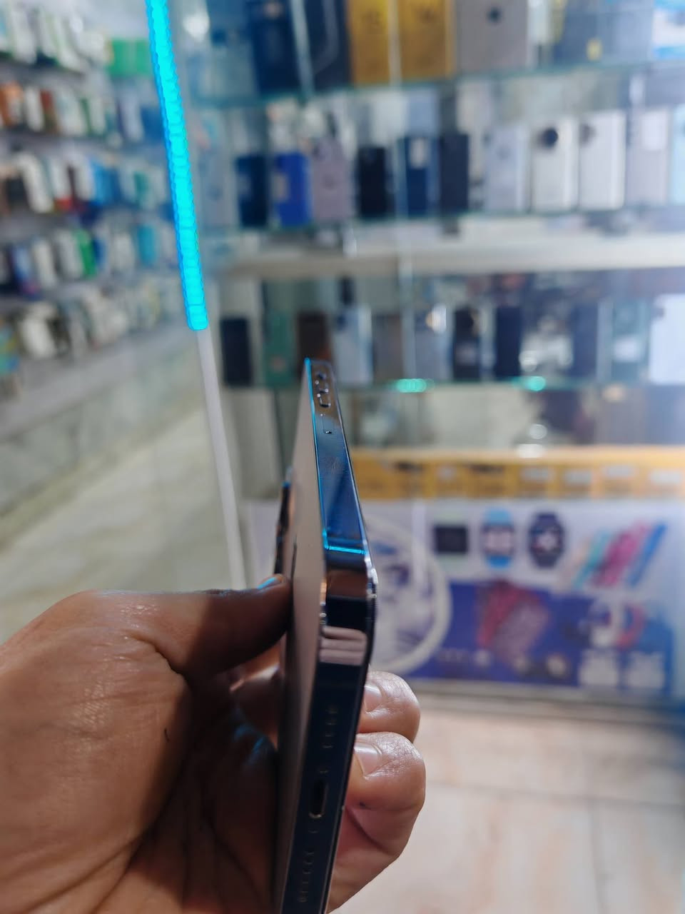 ١٣ برو ماكس
٢٥٦
بطاريه ٨٢
شرط لا مرفوع ولا مفتوح
جهاز شرط من كلشي
بيع او مراوس


**إذا كنت صاحب هذا الإعلان وتريد حذفه لأي سبب، رجاءا أرسل رسالة إلى الدعم الفني**