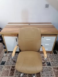 ميز • كرسي • بعقوبة