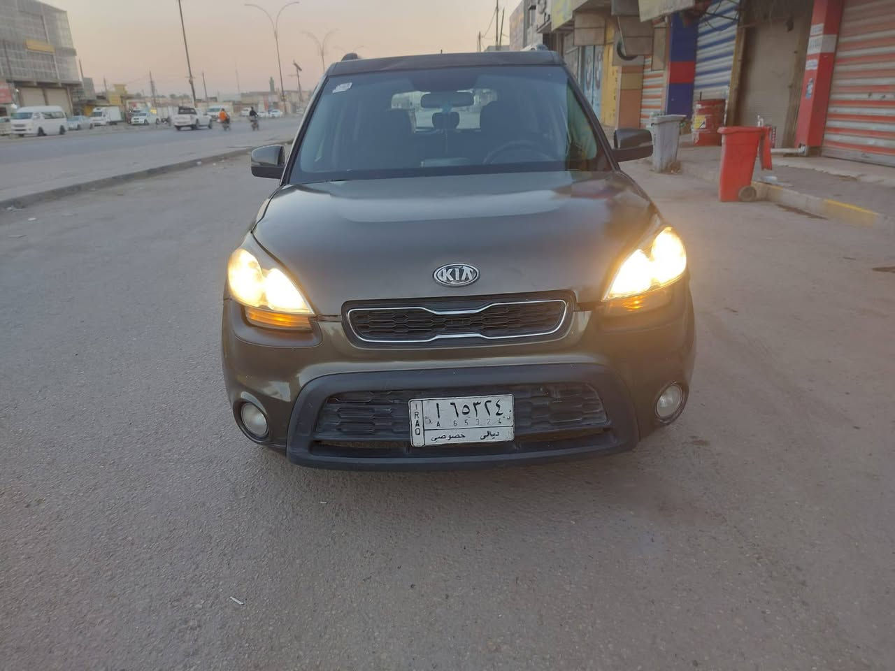 صول موديل ١٢  محرك ٢٠٠٠ دوش السعر77 سياره جاهزة من كلشي حادثه جاملغ خلفي بدون دواخل  بيه مكانات صبغ ابيع حزام مكاني بابل حله /***********
