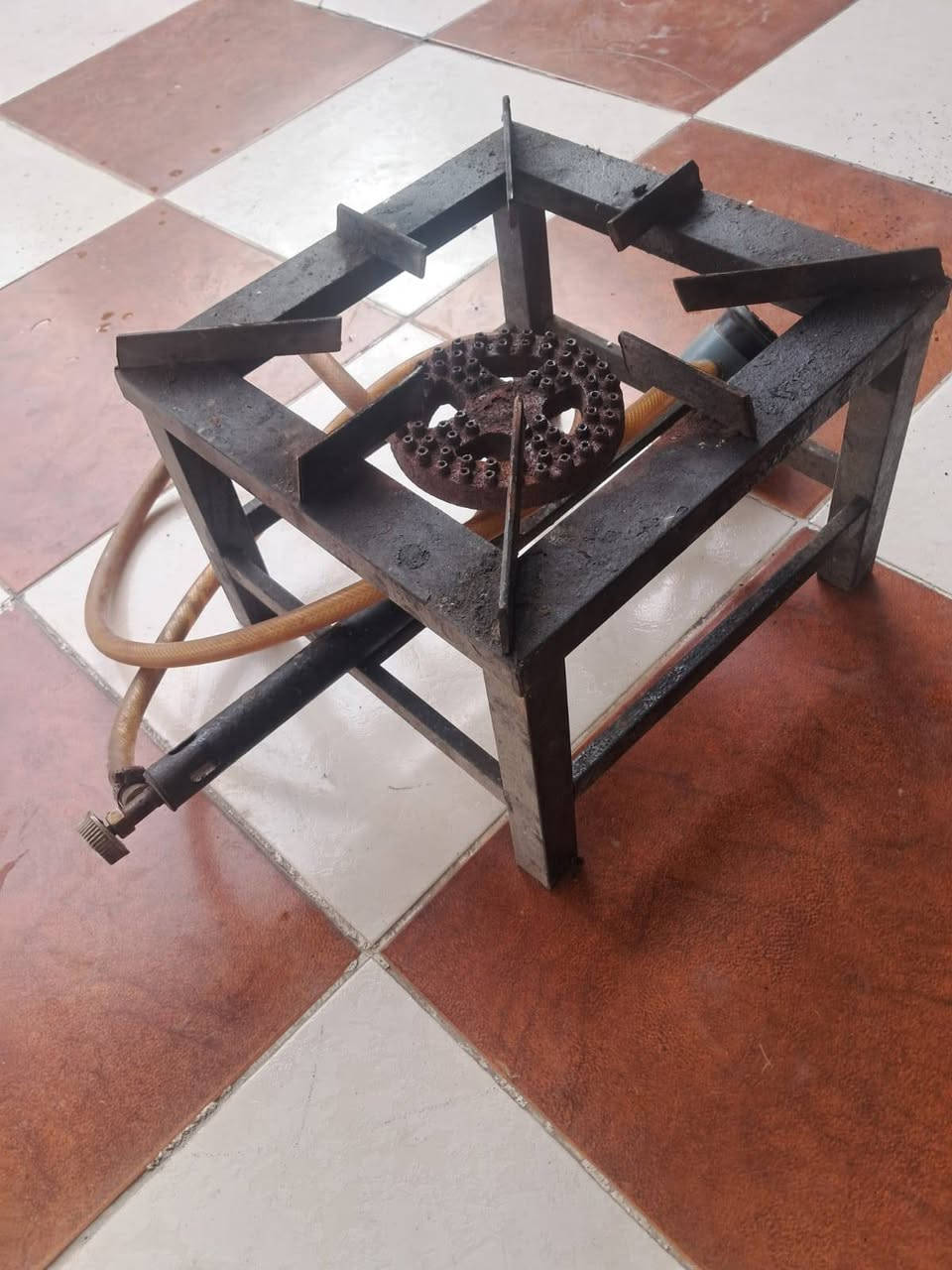 غراض للبيع  شراي يجي خاص السعر كل غرض وسعرها بلصورة


**إذا كنت صاحب هذا الإعلان وتريد حذفه لأي سبب، رجاءا أرسل رسالة إلى الدعم الفني**