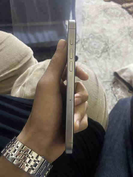 السلام عليكم ايفون 15 برو ماكس ذاكره 256 بدون ملحقات شرق اوسط مبدل شاشه تفصيخ العنوان بغداد البنوك السعر 750 وبي مجال الجهاز نضافه 99/100 اتصل او وتساب ***********
