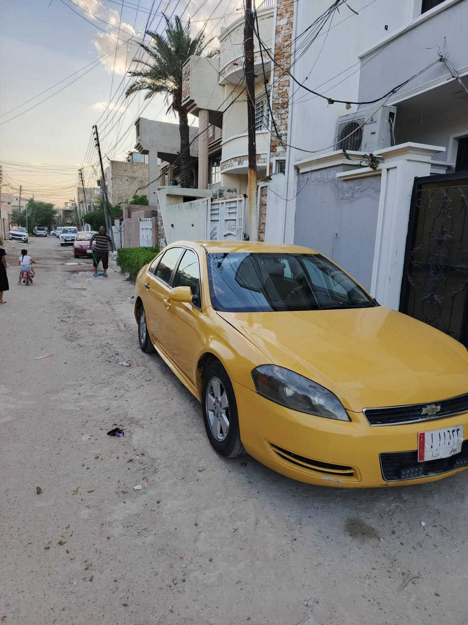 سلام عليكم
سياره امبالا للبيع. 
مديل. 2010
مكينه. 3500
حداديه. جديدة
السياره خير من الله
السياره نضيفه شوفت عينكم 
لونها الابلادي رصاصي واني صبغتها صفره
السياره ممسجله 
اتكفل سرقة وعشائريه
سعرها 40 وبيها مجال
***********
