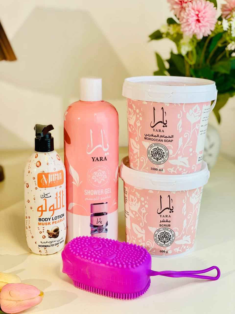 🎀 عرض العناية بالجسم 

✨ لأنچ تستاهلين دلال الملوك، جبنالچ بوكس فخم متكامل للعناية اليومية ✨

📦 المحتويات الملوكية:

🧼 شاور يارا – انتعاش ورائحة تدوم

صابونية للجسم يارا 

🍬 سكراب YARA الوردي – تقشير ناعم برائحة تخبل

🍊 لوشن تفتيح وترطيب بخفة وسرعة

🛁 ليفة استحمام ناعمة – تنظيف ناعم بدون تهيّج

💫 النتائج من أول استعمال:
نعومة حريرية، إشراقة ملفتة، وريـحة تخبل 💕

🎁 بوكس متكامل للبنوتات الراقيات... بنكهة الدلال Honolulu, HI


**إذا كنت صاحب هذا الإعلان وتريد حذفه لأي سبب، رجاءا أرسل رسالة إلى الدعم الفني**