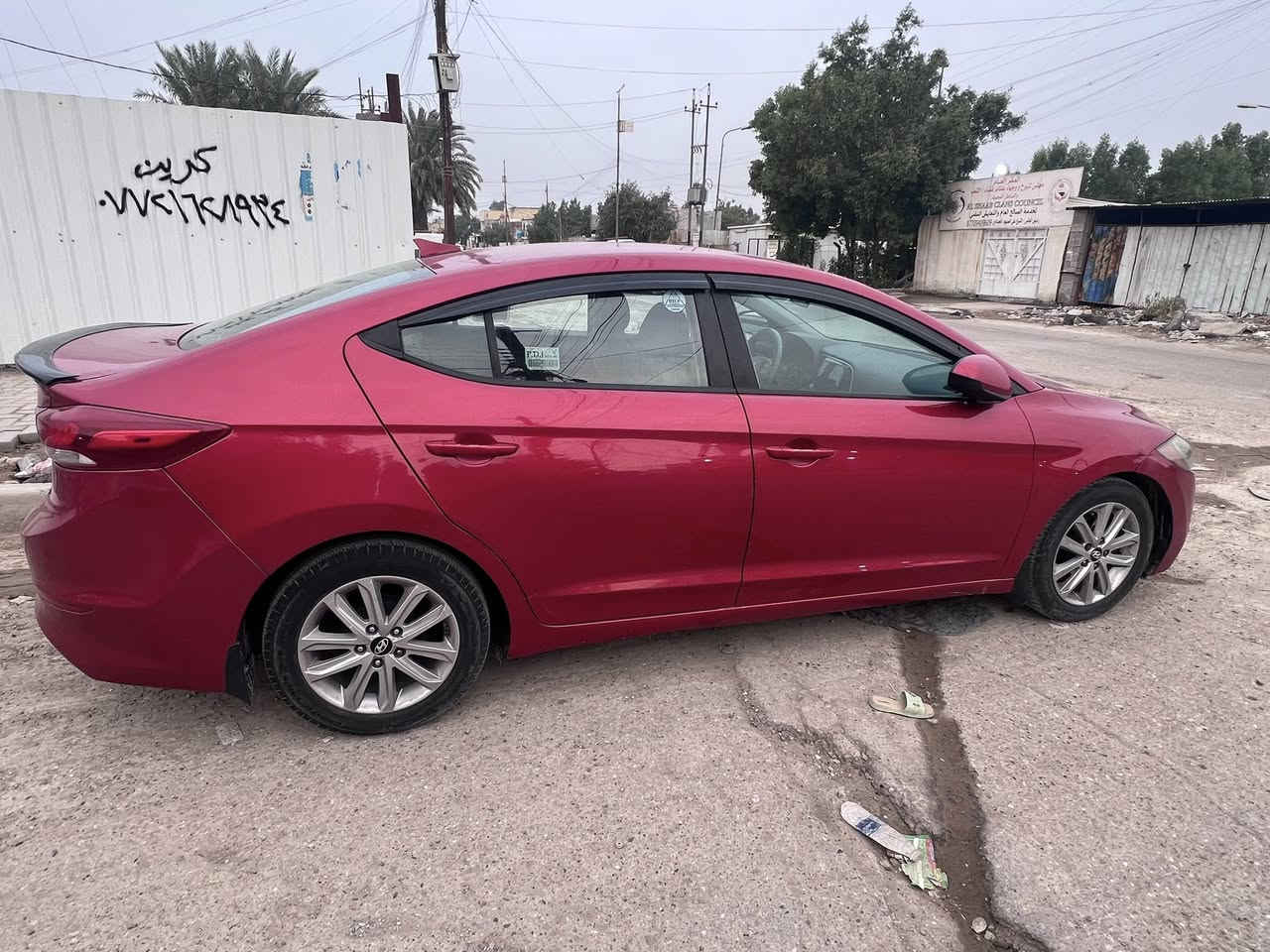 سلام عليكم انترا 17 ماشيه 94 حقيقي
مكينه 2000دوش. كير ايتي.  

صور حادث مرفقه وبيها سونار 

سياره كلها ليبل واحد

مواصفاتSE. 

هزه جديده.    رقم اربيل.  تحويل شوكت ميعجبك 

حادث جاملغ خلفي نفسه معمر وبيها كلير بل باب وجاملغ الامامي 

بدون دواخل بدون شواصي ولغود.   بجم كبس 

سياره استخدام شخصي.  كير محرك تبريد خير من الله 

اريده 125 بيها مجال ***********
