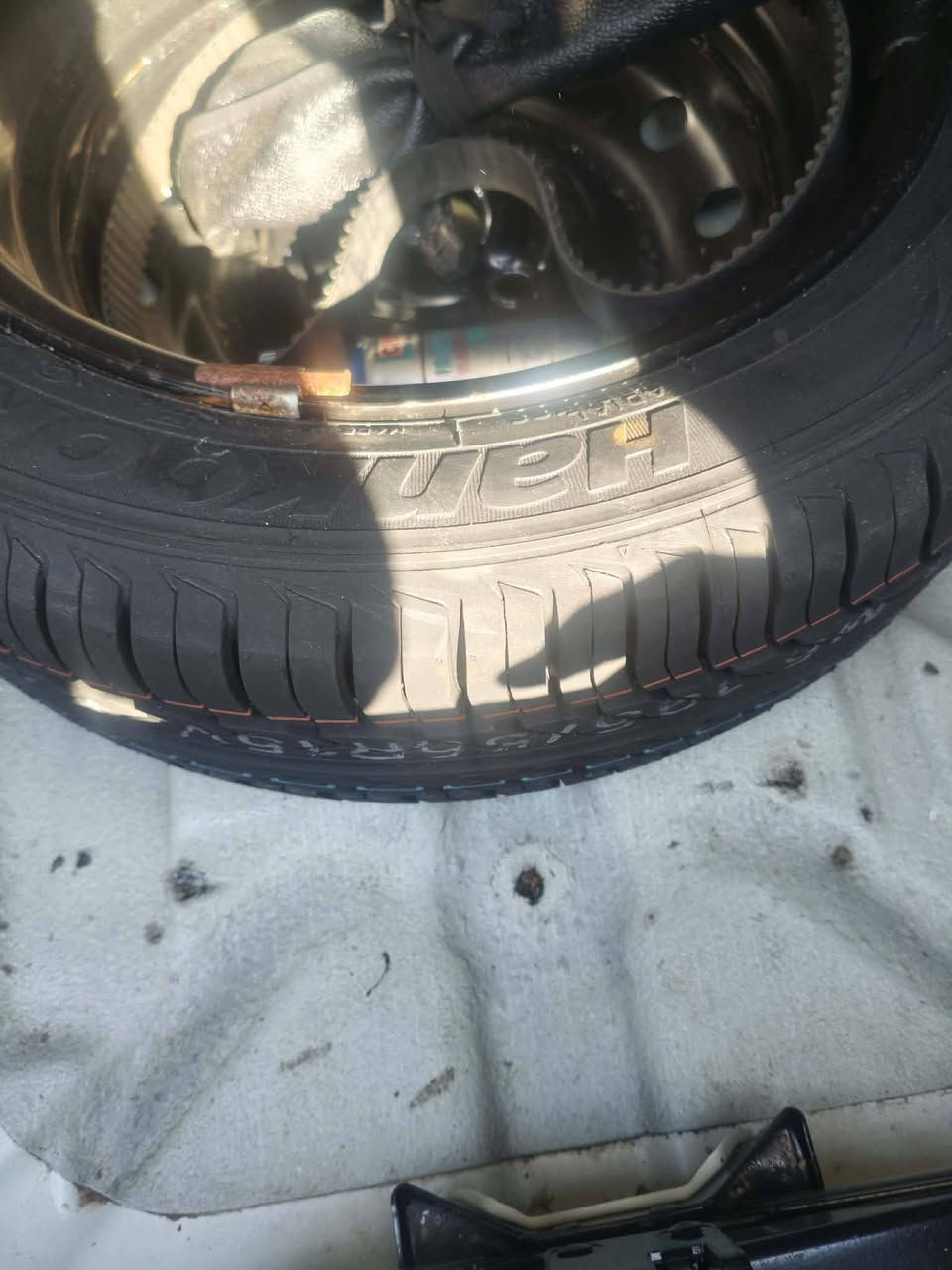 السلام عليكم  للبيع اوبترا موديل 14 كفاله عامه  اللون ابيض ثلجي
رقم السيارة شمالي دولي السليمانية سنويه جديده 2031 تحويل مباشر هزه جديده محرك 1600 كير اوتماتيك تخم تاير جديد صدر خلفي امامي جديد اسبير مانازل وبشرط على فحص محرك  وكير سياره وضع شركه بشرط فحص  سونار 
مكان السيارة ديالى بعقوبة
***********
