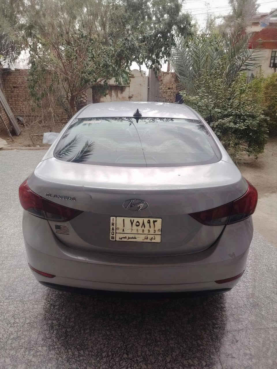 السلام عليكم 
النترا مديل 2016امريكي رقم ذي قار باسمي سنويه 2029 سياره 
مواصفات 
ادامه كامله منظومه البانزين 
تحكم ستيرن 
غرفه جديده
تبريد ثلاجه 
تدفئه 
كاعيه جلد 
بيه تبديل جاملغ المامي وبنيد 
تحكم ذاتي 
مكينه 1800لاتنقيص ولا تبخير مكينه ز
ريموند سنتر لوك 
سياره جديده احله من الصور 
سياره مال بيت ممشتغله تكسي 
وبيهه تفاصيل ماذاكرههة
السعر 105وبيه مجال 
رقم المبايل ***********
