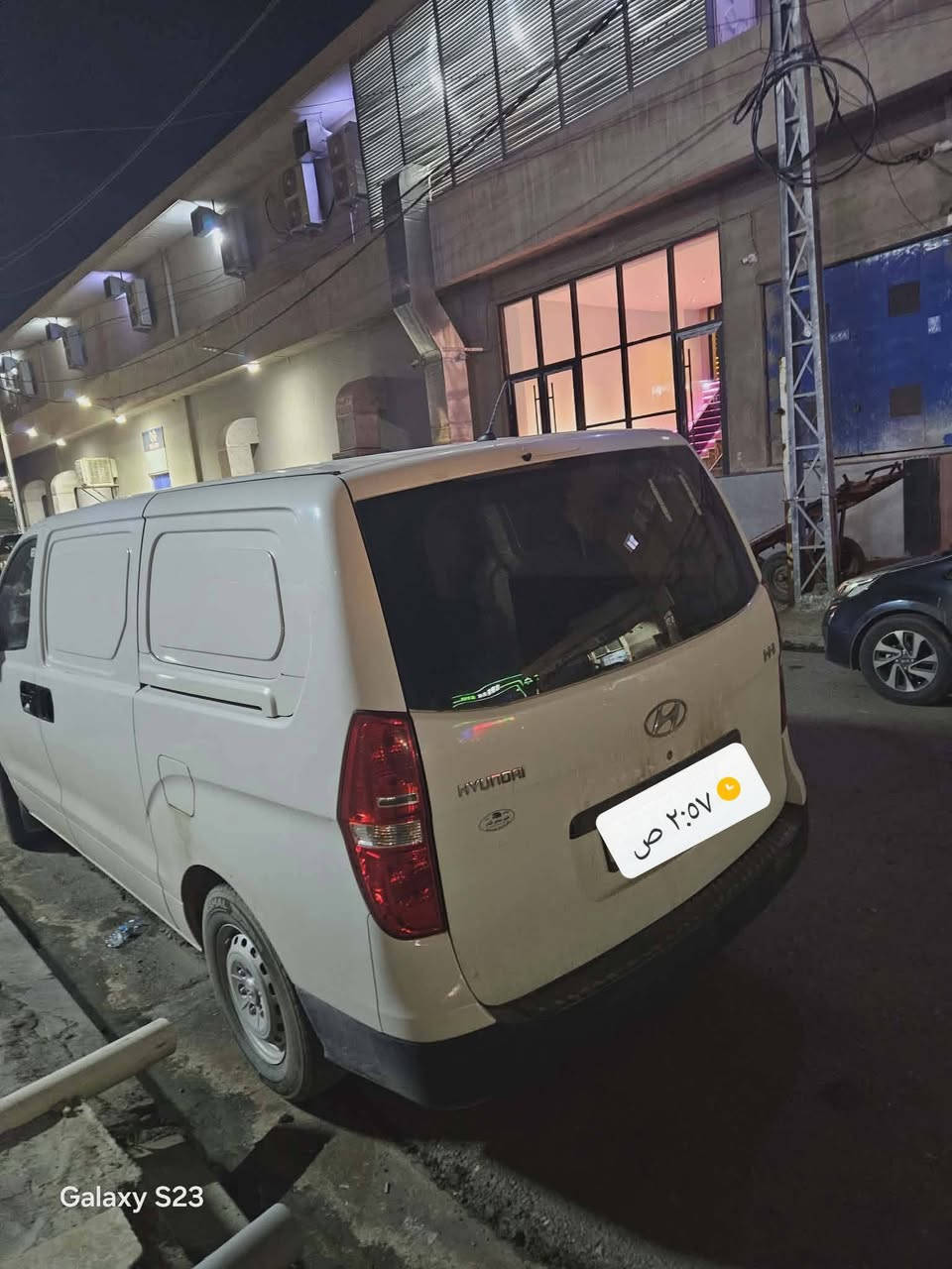 فان ستاريكس H12017 كير محرك شرط جاهزه من كل النواحي رقم اربيل بأسمي شرط التحويل بدون قطره صبغ  سعرها 155 وبيها مجال ***********
***********
