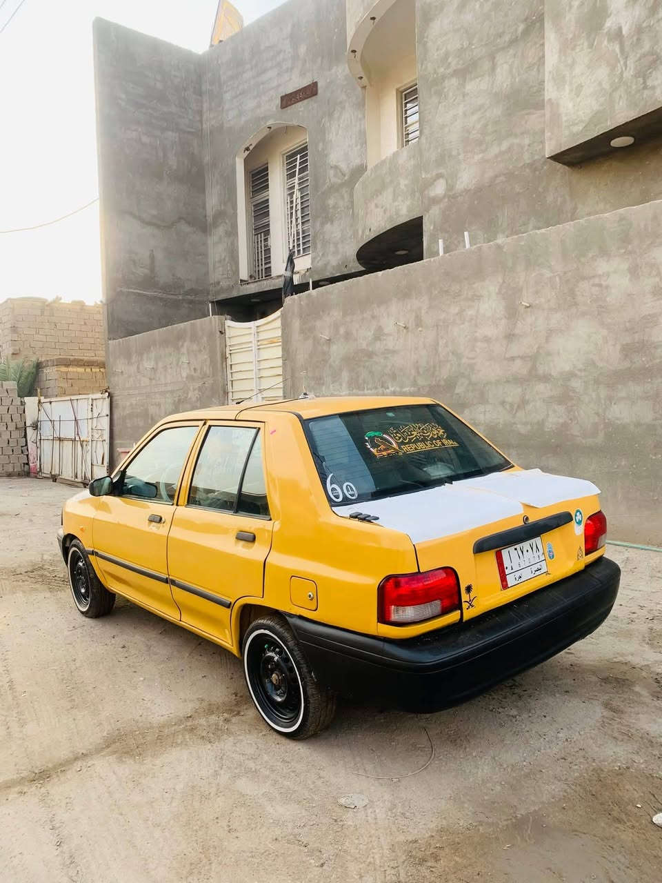 سلام عليكم سايبه مودل 17 رقم بصره
مكينه وكير كفاله تخم تاير حداديه بل  جيس كهربايه كلها شغاله  سياره منكوته من طول الى طول سياره مال جناي متعوب عليها والكشره  حلوه شوف العين  سنويه نافذه٢٢ هيه وغرامه مسدده ل٢٤  ورعيها يريد مداور   مكاني( ميسان    )  هاذ تصال و وتساب *********** ولشراي يدلل لسعر ٢٨وبيه مجال قليل
