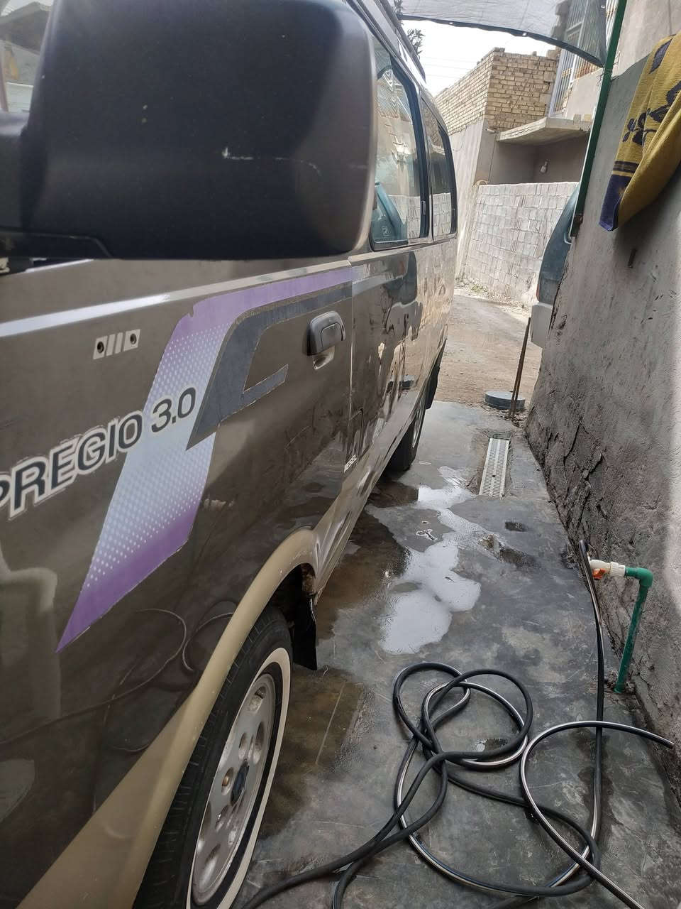 سلام عليكم بريجو موديل 2001 سياره كشر بلادي كشنات كاعيه شواصي خير من الله سياره مصفره مرور  هيئة رقم انكليزي  العنوان حله ***********
