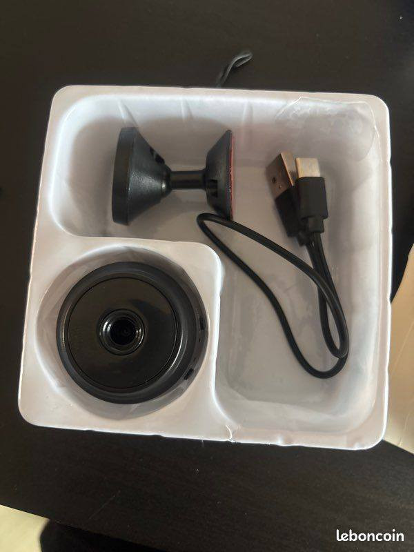 قطع امزون واسعار مناسبه تحت الصور ويوجد توصيل داخل عنه وخارج ولجميع المحافظات للاستفسار خاص او الاتصال على رقم بالصفحه


**إذا كنت صاحب هذا الإعلان وتريد حذفه لأي سبب، رجاءا أرسل رسالة إلى الدعم الفني**