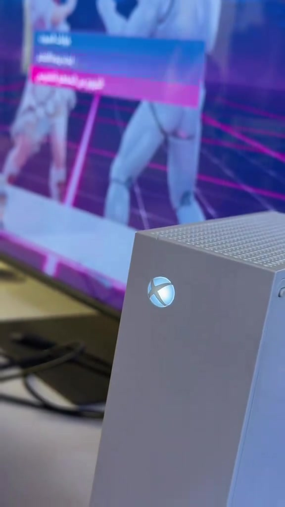 جهاز Xbox Series S الغني عن التعريف🔥 مستخدم وبحالة شبه جديد تماماً وبكارتونته الأصلية ينتظرك لتستمتع بأقوى اشتراك ألعاب في العالم (Game Pass) وتلعب مئات الألعاب فوراً! سرعة خيالية بفضل ذاكرة الـ SSD بحجم 512 غيغابايتالجهاز يفتح بأجزاء من الثانية وودع شاشات التحميل المملة⚡️ كامل ملحقات الوكالة مع الجهاز يعني ما تحتاج تشتري أي شي وياه👏 الجهاز يجي بكارتونته ونظيف جداً مع: 🎮 يد التحكم (الجوستك) الأصلية بنظافة ممتازة. 🔌 كيبل الباور الأصلي. 📺 كيبل HDMI الأصلي المخصص للجهاز. 👌 نظافة توب التوب الجهاز مستخدم استخدام منزلي خفيف جداً وخالي من الشخوط وهادئ تماماً وبدون أي مشاكل حرارة✅ افحص براحتك وتأكد بنفسك قبل ما تشتري!👍🏻 📍عنواننا هو : البصرة - الجزائر - العباسية - مقابل شركة أسياسيل 
 
 مستعدون للاجابة على كل استفساراتكم وتلبية كافة احتياجاتكم من خلال الاتصال على الارقام التالية🙏🏻:
 ‏***********
 ***********
 ***********
 #اكس_بوكس #XboxSeriesS #العراق_جيمنج #العراق #العاب_مستعمله
