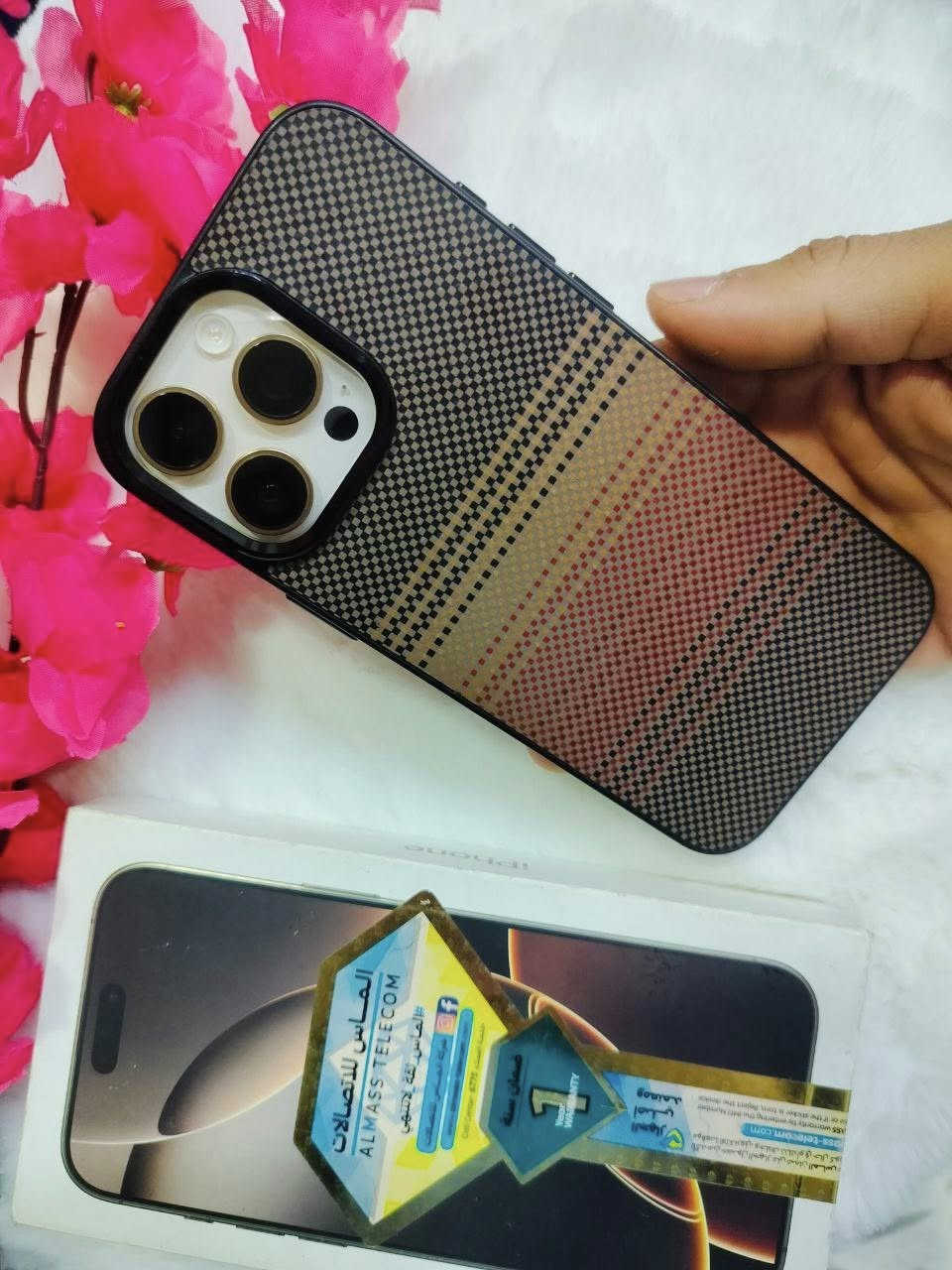 السلام عليكم ايفون 16بروم ماكس📱
الجهاز نضيف جداً ✅
مكفول من كلشي 1️⃣0️⃣0️⃣
شرق اوسط😊
كارتونه موجود 📦
ذاكره 256💾
بطاريه 92🔋
محدث اخر تحديث✅
السعر مليون و300

رقم ***********
