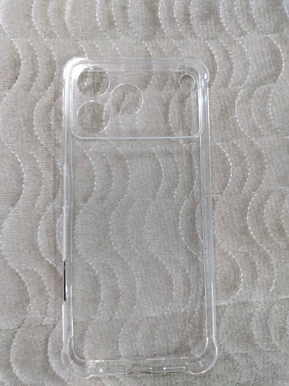 جهاز ايفون 17برو ماكس لاكن نضام اندرويد 