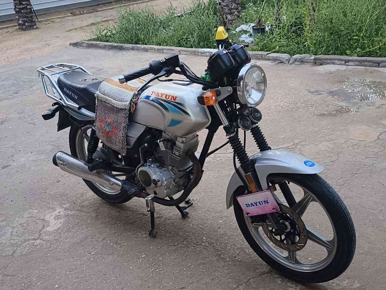 سلام عليكم دراجه دايون للبيع اوراق كبل بسمك  مديل ٢١ كفاله عامه السعر خاص  ***********
