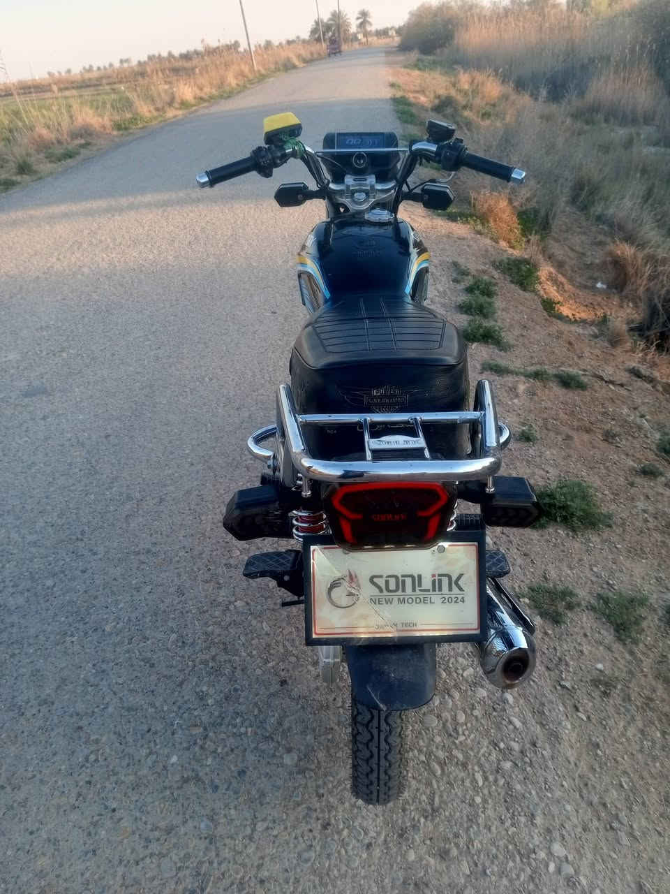 السلام عليكم دراجه للبيع موديل 24 مكان واسط نعمانيه اوراق سكنر والشرايجي خاص السعر 675


**إذا كنت صاحب هذا الإعلان وتريد حذفه لأي سبب، رجاءا أرسل رسالة إلى الدعم الفني**