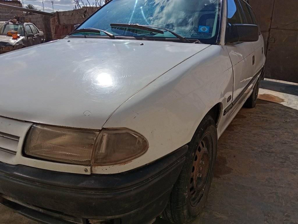 استرا استيشن موديل 93 سنوية مشروع وطني بأسمي بيها بطاقة بانزين 
حجم 20 صبغ عام 
السعر 38 
*********** كركوك, العراق
