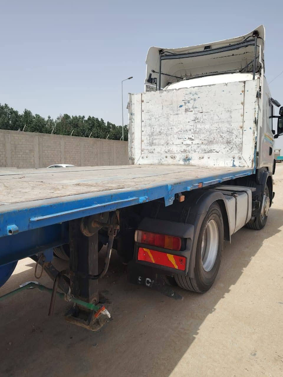 سلام عليكم اخوان عربانه للبيع اوربيه جوبلس مزوج 11 تخم تاير كهربائية هوا جوبلسات ابريك كله جديد صندوك عده دنكير بيبي امربع سعرها 45 وبيها مجال $ اتصال للإستفسار *********** ابو بندر
