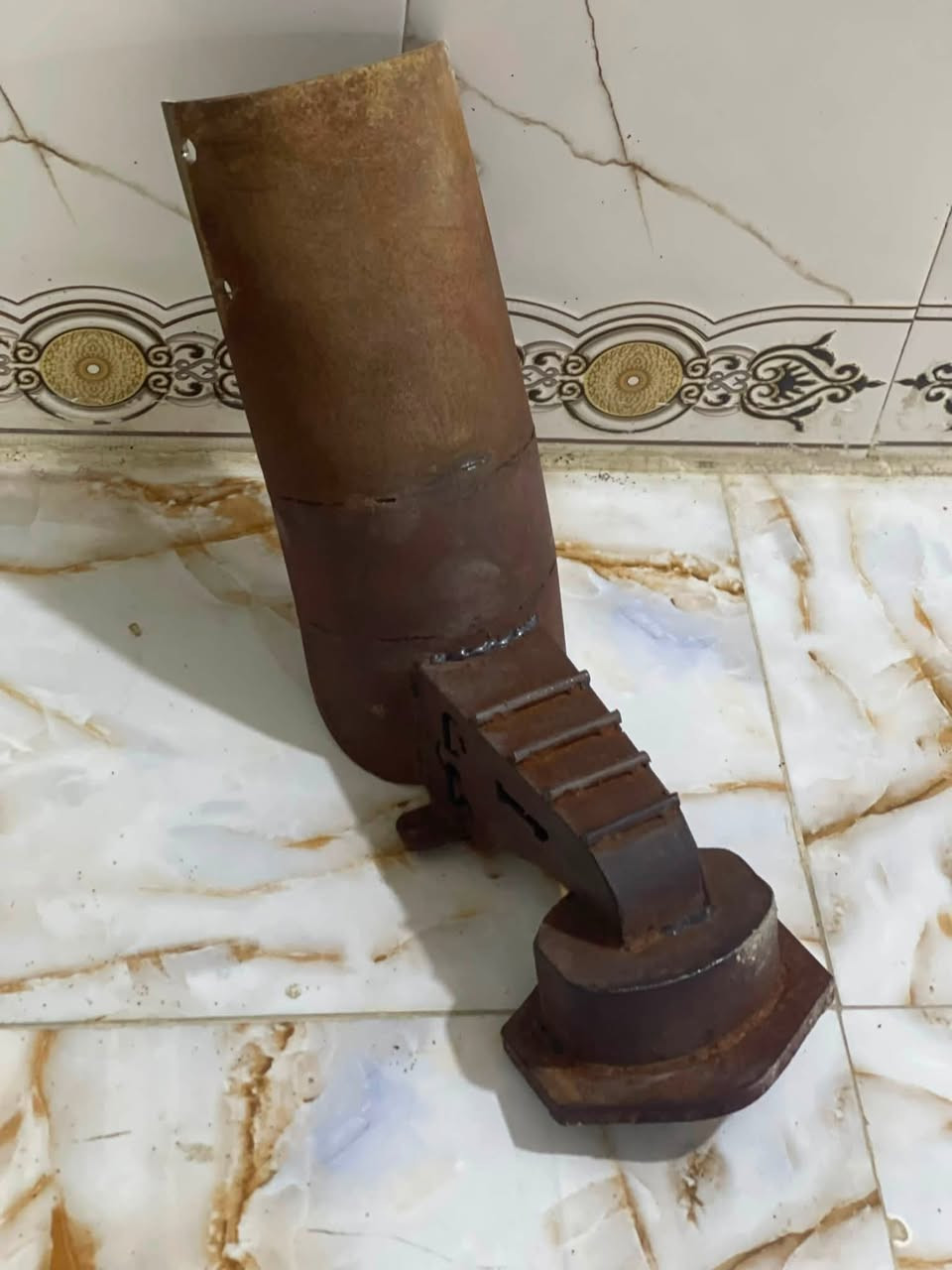 باكستاني ثقيل لبيع نزاللل مرتبب حلوو 40وشراي يدلل


**إذا كنت صاحب هذا الإعلان وتريد حذفه لأي سبب، رجاءا أرسل رسالة إلى الدعم الفني**