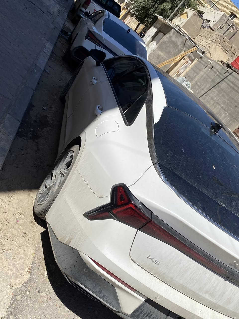 السلام عليكم اخوان رمضان كريم للبيع
K5 GT 2500 وارد أمريكي حادث تبديل فقط جاملغ 

فول الفول مواصفات

كامرات 12 حساس

موديل 25 شكل الجديد

وارد الأمريكي زيرو

ماشيه 5 الف كيلو السياره كتاب شهداء رقم بصرة مدفوع كلشي بس ترقم  موصفات السياره فول للأخير رادار امامي خلفي حساسات قياده ذاتيه كشتات تدفئه تبريد 3 انظمه قياده بنوراما كشن هزاز نقط عمياء سايد بريك بصمه والسياره بعدهي زيرو مكاني بصره هاتف ( ***********) السعر(190)  وبيها مجال قليل
