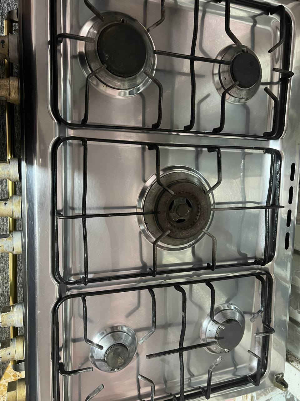 السلام عليكم طباخ للبيع السعر 200وبي مجال مكلف بالنشر للاستفسار اتصل ***********
