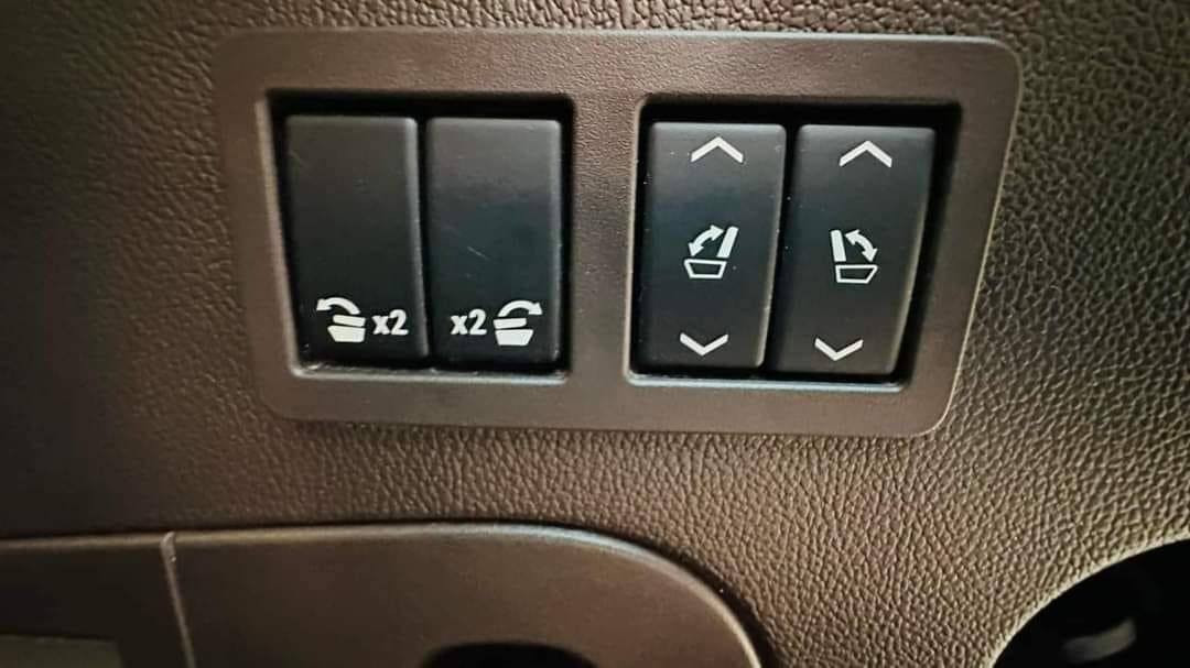 السلام عليكم تاهوه 2015
التفاصيل داخل الصور 
وهذا رقم صاحب السياره ***********
