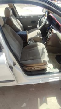 كشنات ملكه • تحكم كهربائي • محور سمند