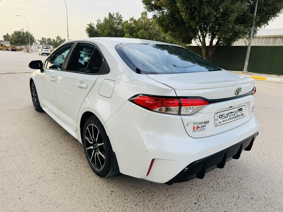 السلام عليكم
كوريلا هايبرد 2024 لون ابيض رقم بغداد ماشية 24 الف قابل للزيادة شكل امريكي s رياضي بوضع الشركة مواصفاتها معروفة للبيع بسعر 152$وبيها مجال للشراي  للتواصل وتساب ***********
