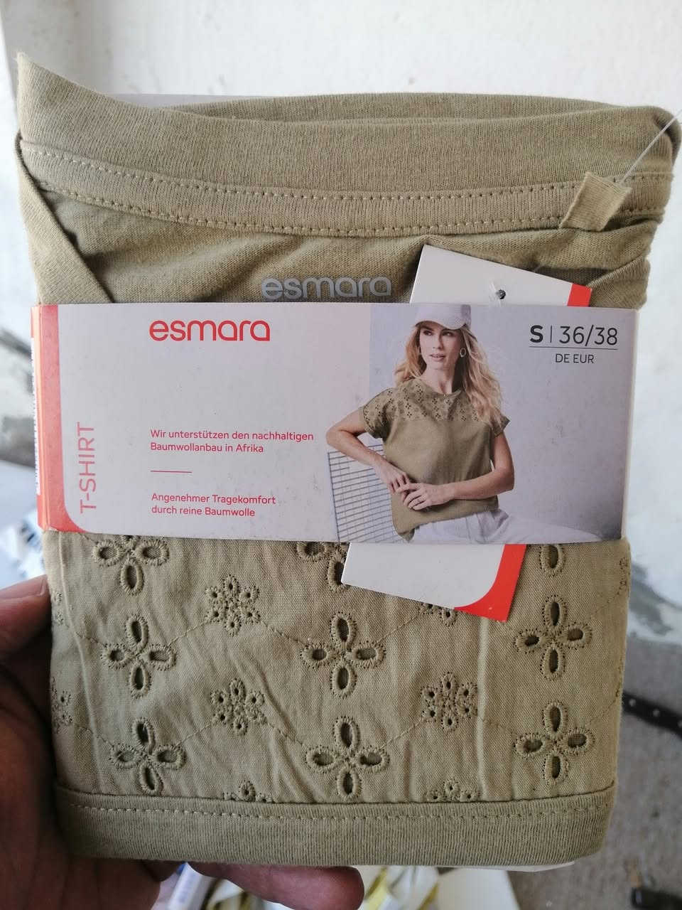 #تيشيرت الماني نسائي بسعر 4000دينار


**إذا كنت صاحب هذا الإعلان وتريد حذفه لأي سبب، رجاءا أرسل رسالة إلى الدعم الفني**