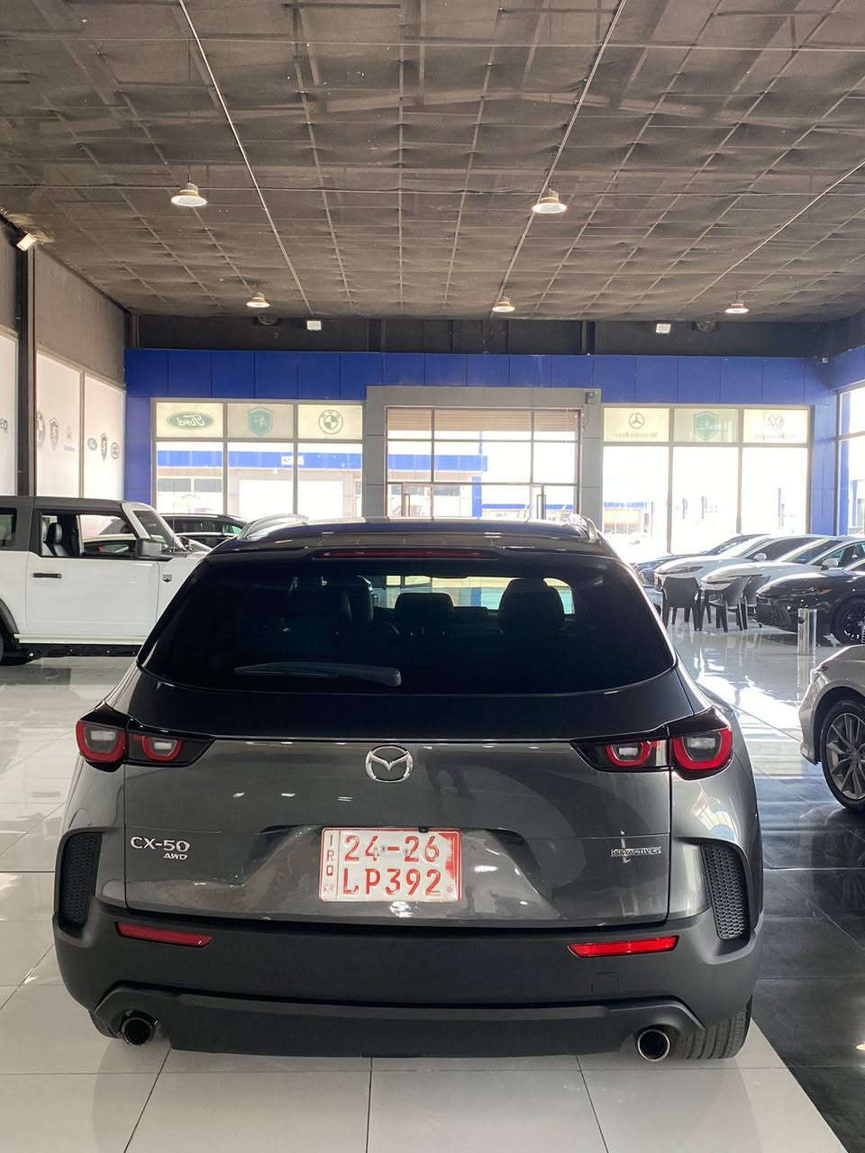 مازدا cx50 پریفیرد 2025
بئ بویاخ 
ژمارەی کاتی نە شکاوە
30 هەزار مایل رۆیشتوە 
شانسی گیر مەکینە بەشەرت
 تەنها 2 پلەی تەعدیلی سەرد
نرخ 185 ژمارەی شانسی
7MMVABBM8SN318145
شوؽن دهوک

مازدا cx50 پریفرد 2025
ماشية 30 الف مايل
تترقم شمالي
حافة البند تعديل بارد
حافة الجنطة تعديل بارد
السيارة ايرباك كاملة سستم راجع شركة ما بيها اي
ضوة تترقم شمالي فقط 
السعر 185
رقم الشاصي 
7MMVABBM8SN318145
مكان السيارة دهوك
للمزيد من المعلومات 
*********** واتس اب
