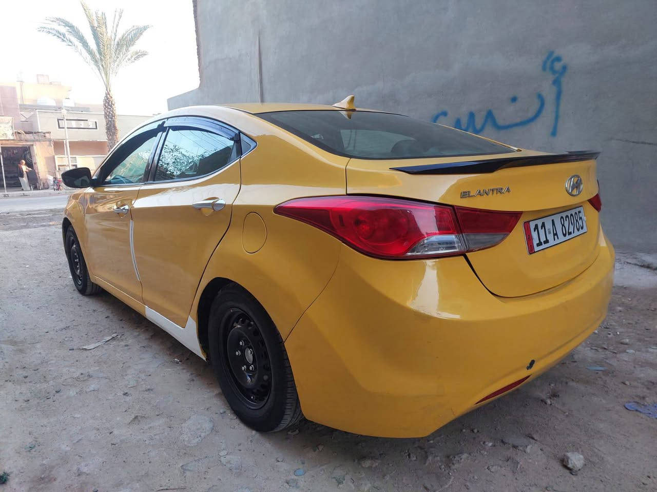 سلام عليكم النترا 2014 امريكي فول عدا البصمه  حادثها جاملغ ايسر بدون دواخل بجم كبس ليبل واحد  مكينه 1800 دوش كير ايتي مصفره هيئه وغرامات باسمي شخصيا رقم دولي بغداد جاهزه كير مكينه تخم تاير تبريد السياره ممشتغله تكسي هواي  مال جناي بالعافيه عالياخذها من كلب ورب 
السعر 97 مجال بسيط حك الجيه الشراي يتصل 
عنوان الشرطه الرابعه 
***********
