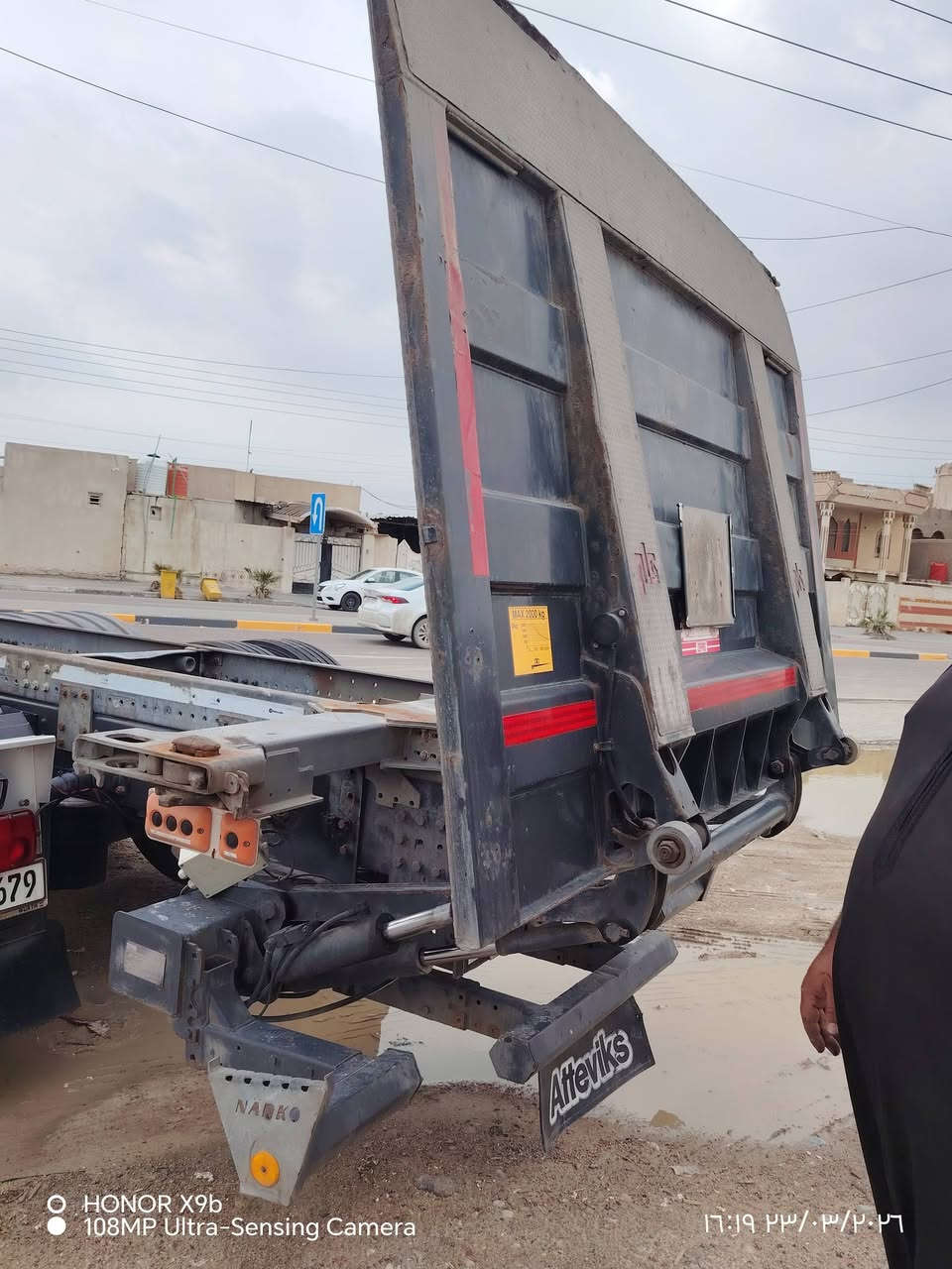 للبيع باب خلفي جك شقال ماناقصه شي مكان للبيع بصره
***********
