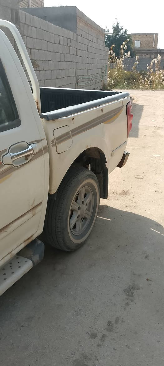 سلام عليكم كريت ويل للبيع باسمي مكانه ناصرية كير ومكينه مكفولات بيه خياسات بالبيبان ملكطات الباقي كله مكفوله للاستفسار الاتصال على الرقم ‏‪***********‬‏واتساب
