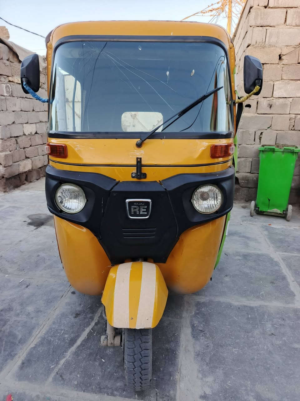 السلام عليكم تيك توك للبيع رقم سنويه بصره المحرك مفتوح20 والبدي شوف العين قبله*********** السعر
