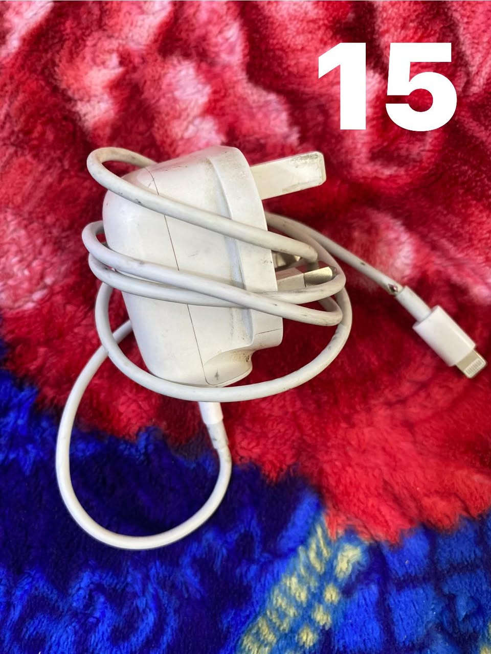 السلام عليكم
للبيع. السعر مكتوب علئ الصوره 
الساعات شغالات شرط الفحص لكن بدون باتري

مكاني شافعية


**إذا كنت صاحب هذا الإعلان وتريد حذفه لأي سبب، رجاءا أرسل رسالة إلى الدعم الفني**