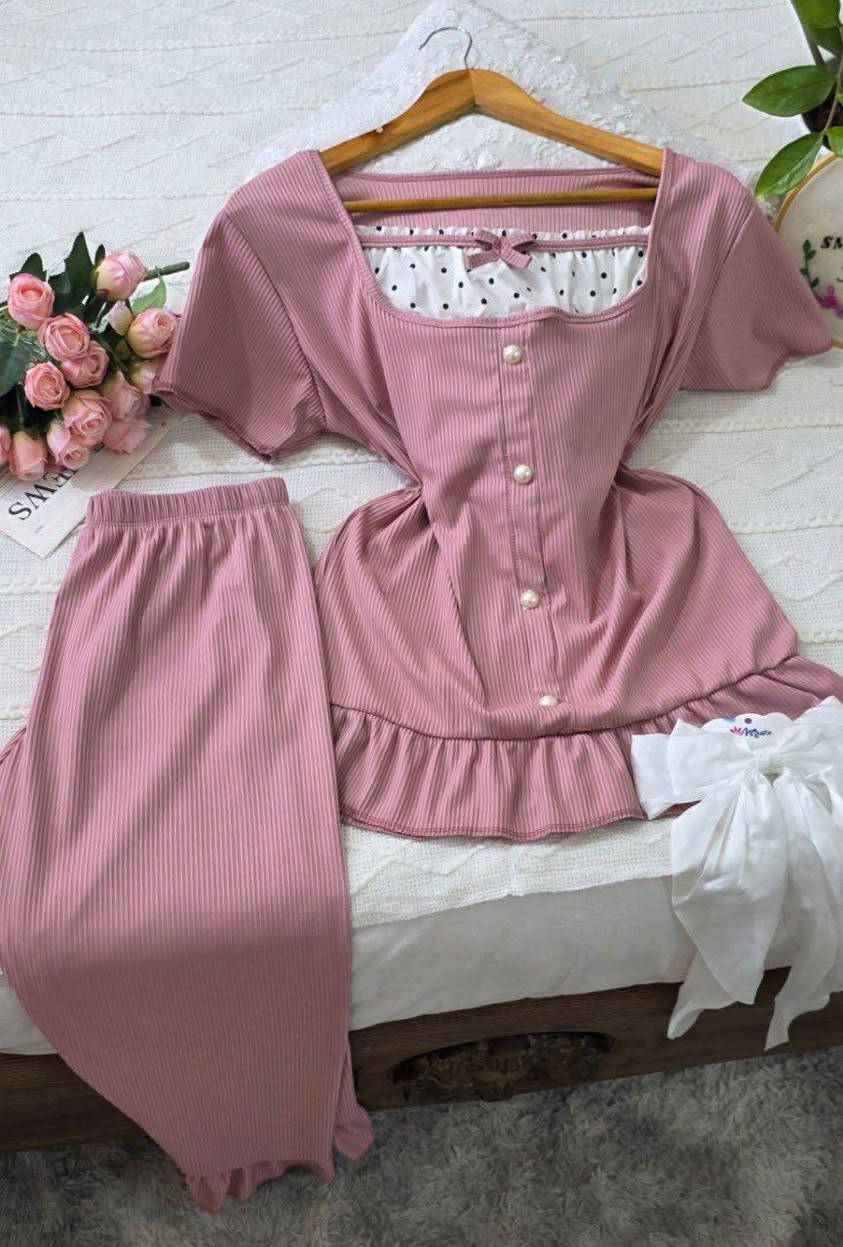 بجامه فانيله مشطب خامه عاليه
فري سايز لل80 
السعر 128 
كميه محدووووده❤️

باقي الموديلات تلكوها بقناتي على التليكرام 👇🏻♥️

https://t.me/duniabasem


**إذا كنت صاحب هذا الإعلان وتريد حذفه لأي سبب، رجاءا أرسل رسالة إلى الدعم الفني**