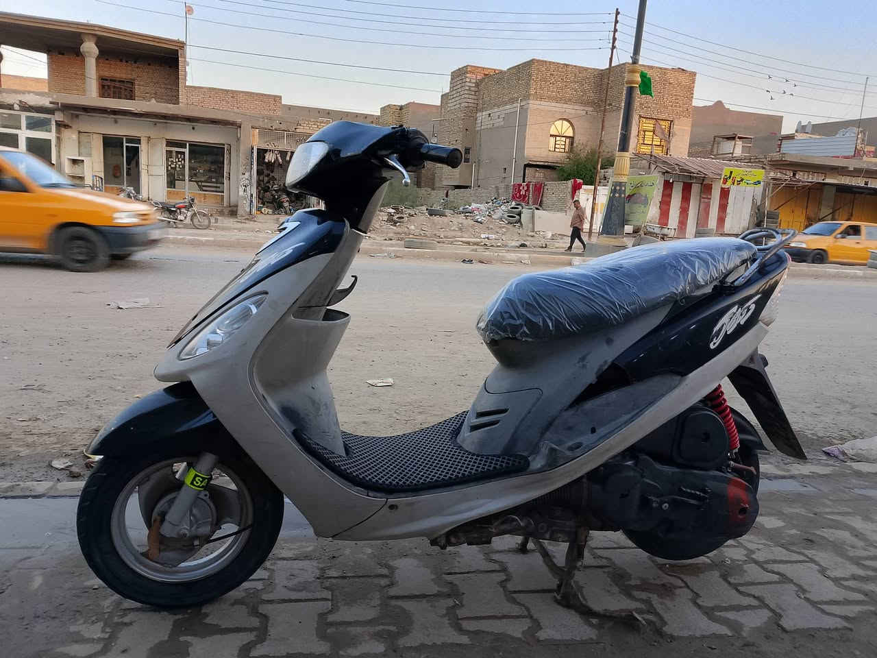 ماكس منغولي للبيع
دراجه شغاله سلف هندر كهربائيات كلها
دراجه ما بيها برغي تجاري ملاح نضيف
السعر 450 و بيها مجال بسيط
الديوانيه ***********
