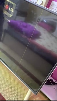 تلفزيون ال جي ٤٢بوصة • خط أخضر • عادي مو سمارت