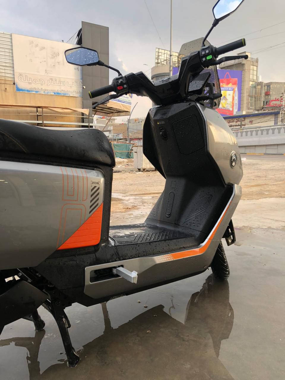 دراجه شحن فول مواصفات 
6 باتري مسطره كبير  35 امبير 72V
سرعه حقيقي 75 
قفل ستيرن كهرباء وقفل سرعه
حساسات كشن 
دبل لايت زنون 
دبلات هيدروليك 
جنطه كهرباء
تشتغيل كارت بدون بصمه ومفتاح 
نظام سكيورتي حمايه عاليه
السعر مليون و100
ماشيه تقريبا 745 كيلو فقط
تواصل تصال عله رقم ‭0770 999 8659‬
