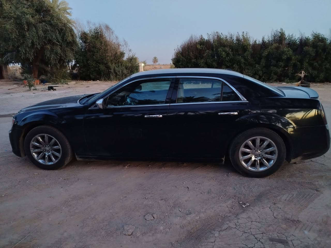 أوباما 2013 بغداد وارد  كندي  s بئسمي شخصيآ  السياره كلشي ما عايزه  نضيفه وحلوه كلش
السونار مرفوق وي الصور   السعر 157 مكان السياره الدوانيه 
***********   بيه وتساب
