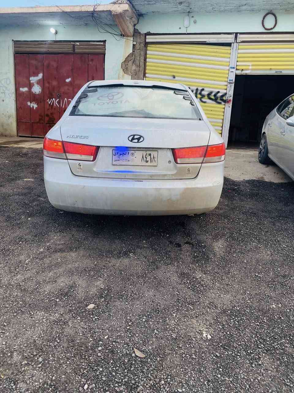 السلام عليكم 

بيع مستعجل 
سوناتا للبيع 2008 گير محرك شرط 
صدر جديد تايرات نص عمر كشر نضيف 
سياره كاعده  ويرهم مراوس 
گير عادي 
***********
