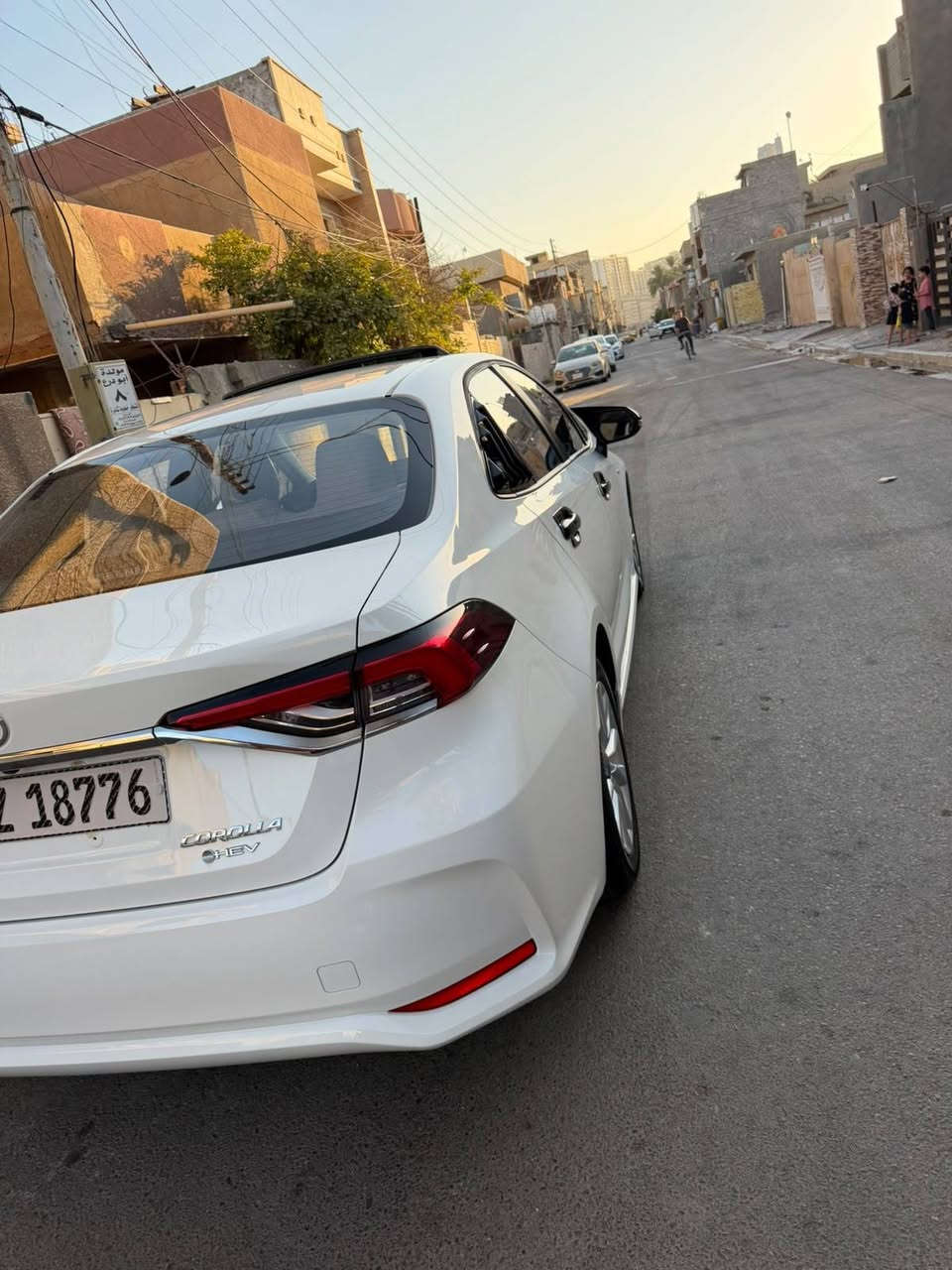 السلام عليكم
كورلا 2025

خليجي هايبرد   

رقم بغداد  تحويل مباشر 

سيارة جديدة بمعنى الكلمة 

محرك 1800 هايبرد HEV  

ماشية  2000 حقيقي بعدها زيروو 

شحن ذاتي 

بصمه + دخول ذكي 

هاندر بريك بصمه + اوتو هولد 

سلايت 

رادار امامي 

سياقه اليه 

تبريد قطعتين 

شاشه ابل كار بلي و اندرويد + كامره خلفيه 

مانع نزلاق + مود درايف +  ايكو مود 

كيجات شاشه دجتل 

مقاعد جلد  لون اسود

حساس لايت كامل اوتو عالي ناصي اوتو + حساس ظغط اطار 

تحكم سترين كامل فول 

لايت زينون + لد نهاري + اشاره لد 

اشاير مري  

وبعد بيها هواي مواصفات 

 مكاني السيارة بغداد 

للاستفسار ***********
