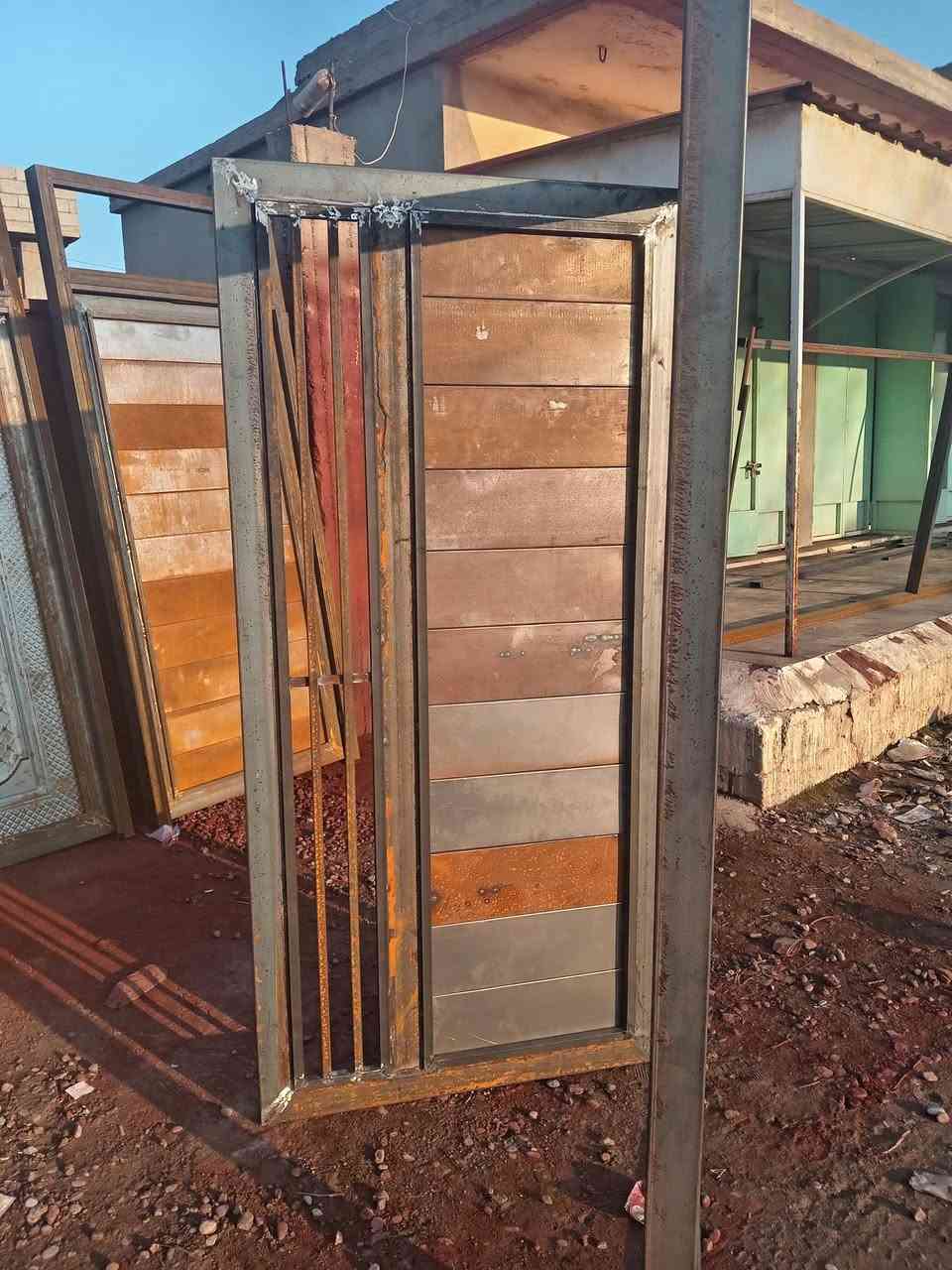 جزء بصيط من عمالنا  شغل سقايف قمريات بوب شبابيك  بدارة محمد عبيد ان شالله ينال عجابكم شقل قصاد ونقد الاستفسار ***********
