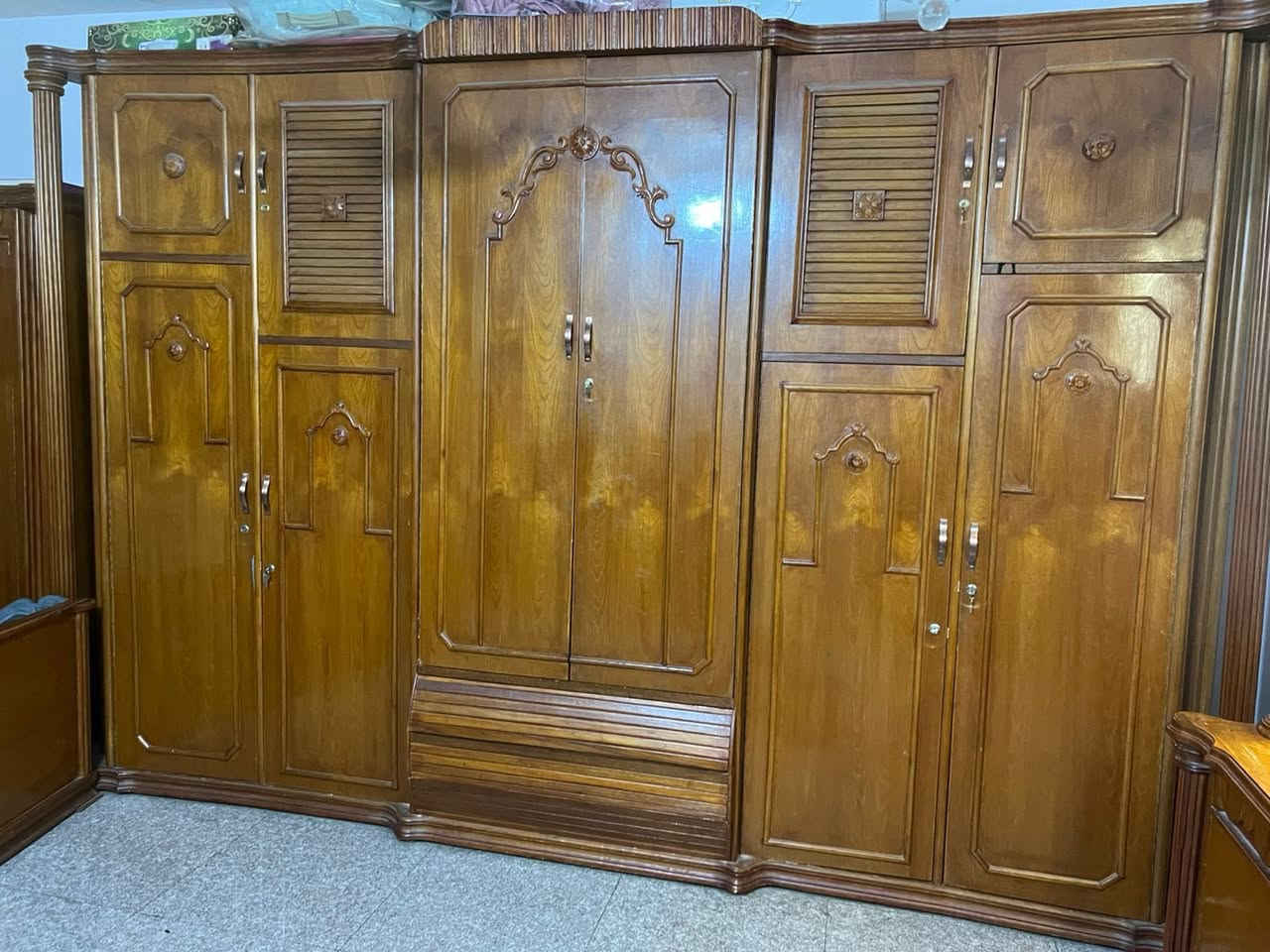 غرفه نوم عراقيه درجه اولى للبيع السعر 900 وبيها مجال العنوان بغداد الصالحيه


**إذا كنت صاحب هذا الإعلان وتريد حذفه لأي سبب، رجاءا أرسل رسالة إلى الدعم الفني**